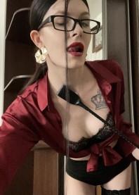 KIRA KING