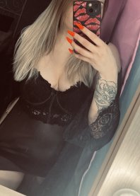  👠